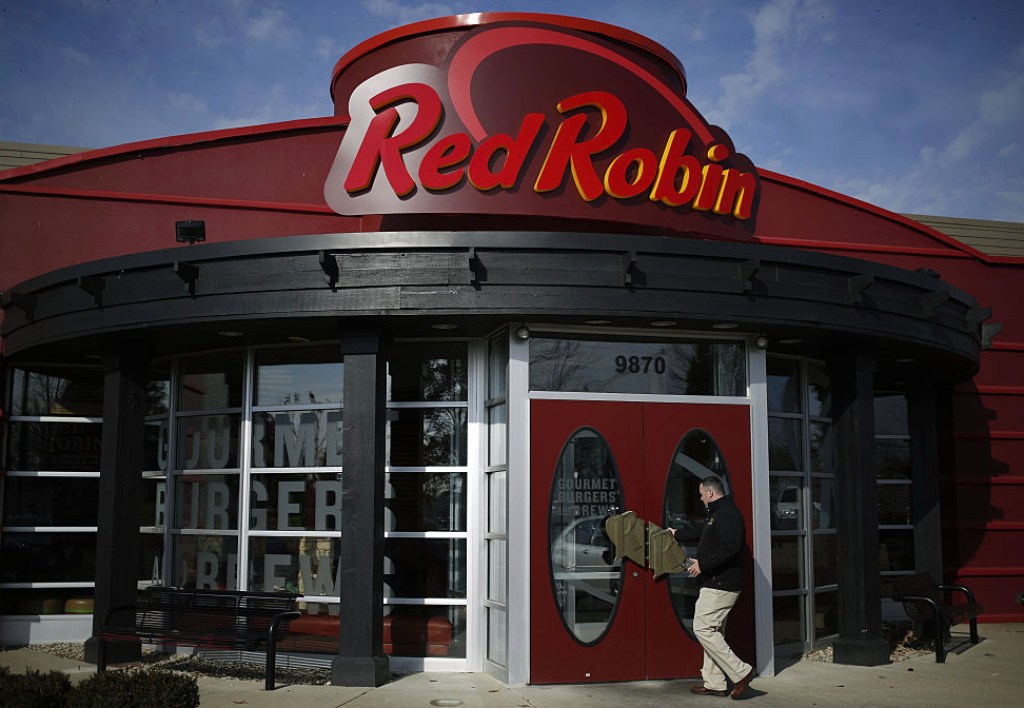 major-hamburger-restaurant-chain-considering-closures-of-70-locations