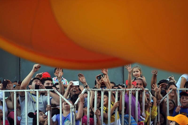 major-parade-balloon-deflates-in-sad-sight