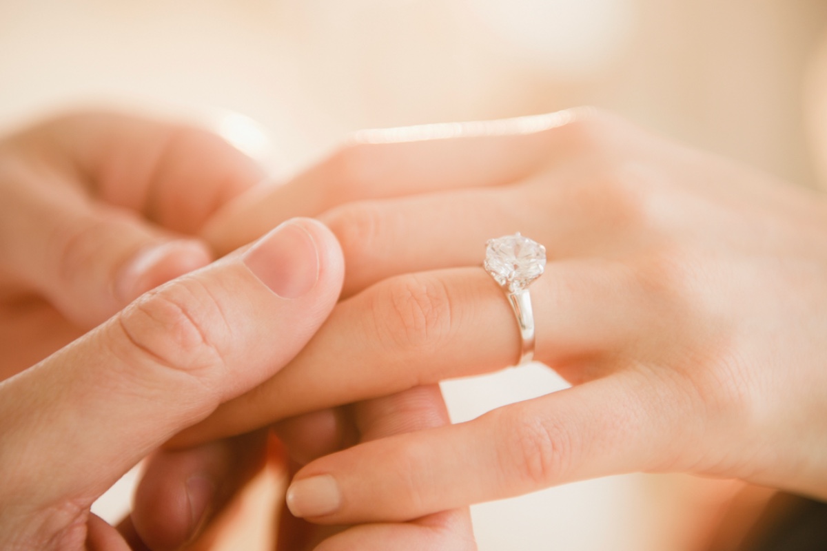 ‘90210’ Star Reveals Engagement to Pro Athlete