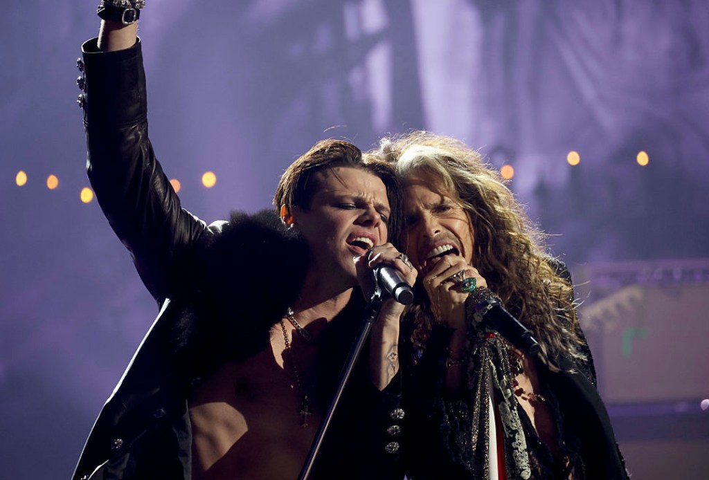 yungblud-backs-out-of-major-tour-over-health-issue