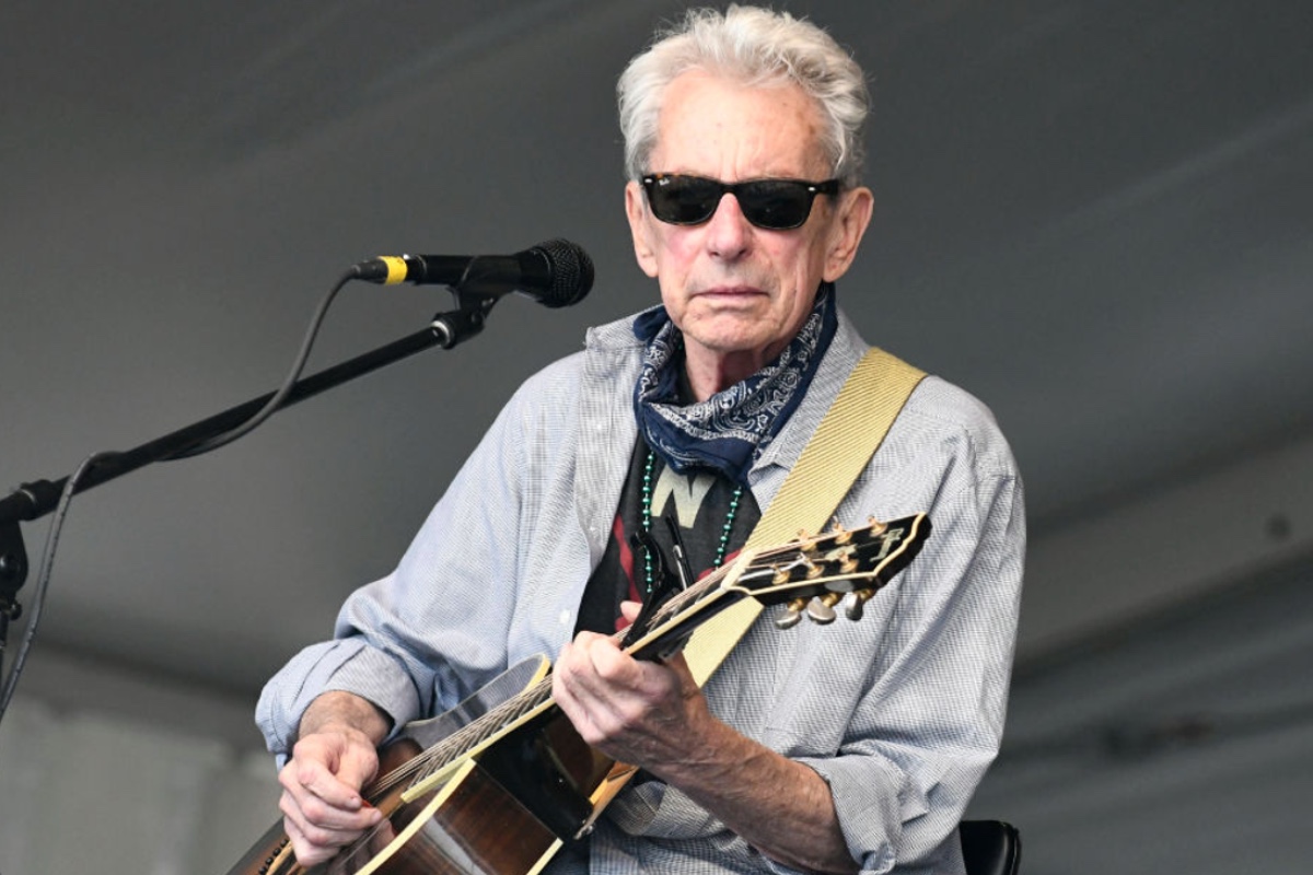 ’70s and ’80s Country Singer Dies of ‘Lewy Body Dementia, Parkinson’s and Pneumonia’: Joe Ely Was 78