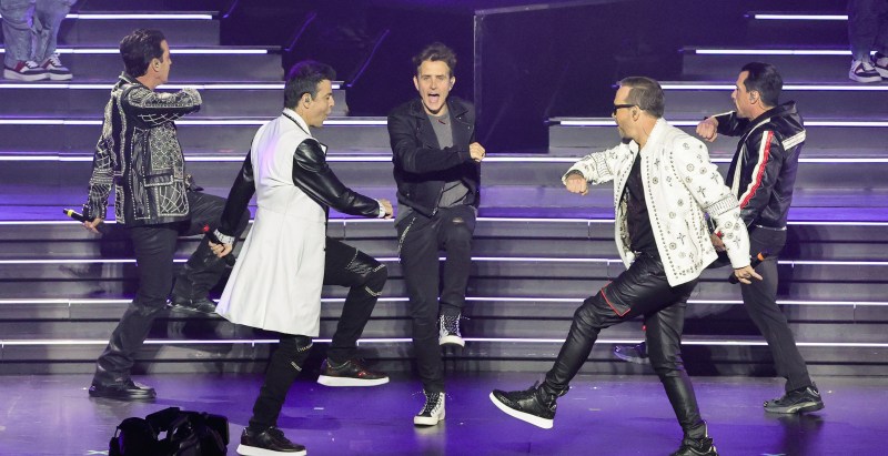 Donnie Wahlberg Mourns Death of 'True Brother' as New Kids on the Block Announce Death of Vic Popovic