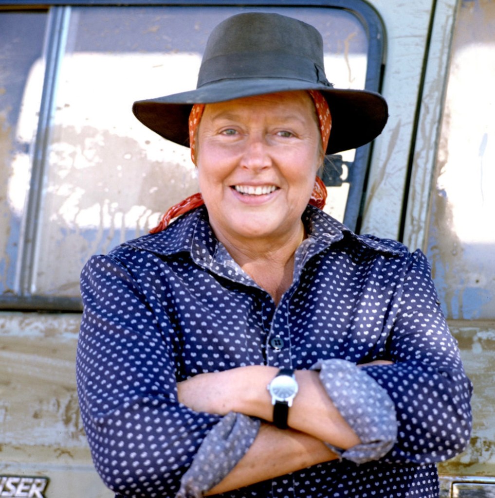 beloved-actress-and-performer-dead-at-93-showbiz-world-mourns-death-of-toni-lamond.