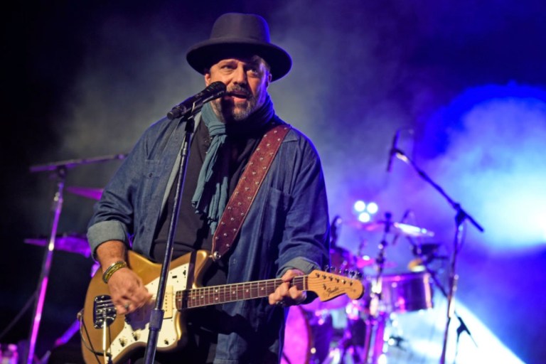 Vbeloved Rapper Dead Beloved Country Music Star Dies of Cancer: Mavericks Confirm Death of ...