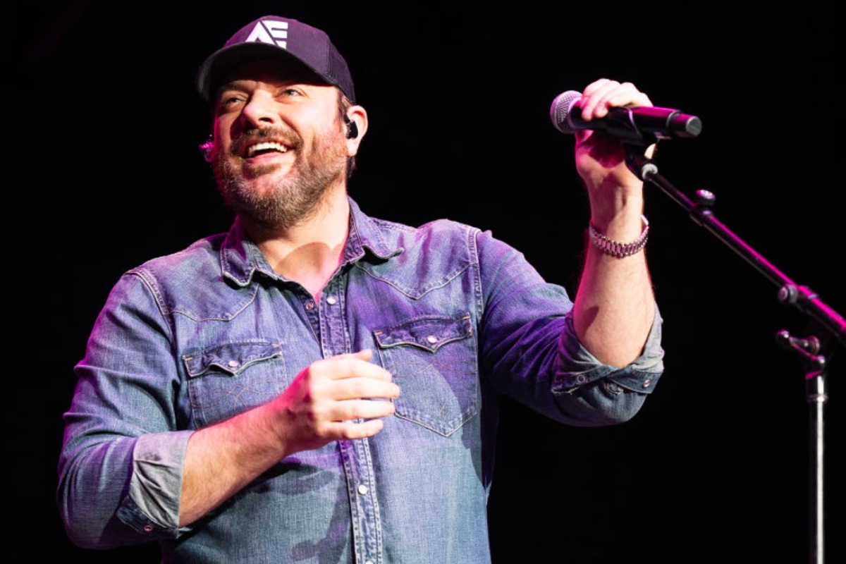 chris-young-plays-concert-but-refunds-all-fans-tickets-heres-why