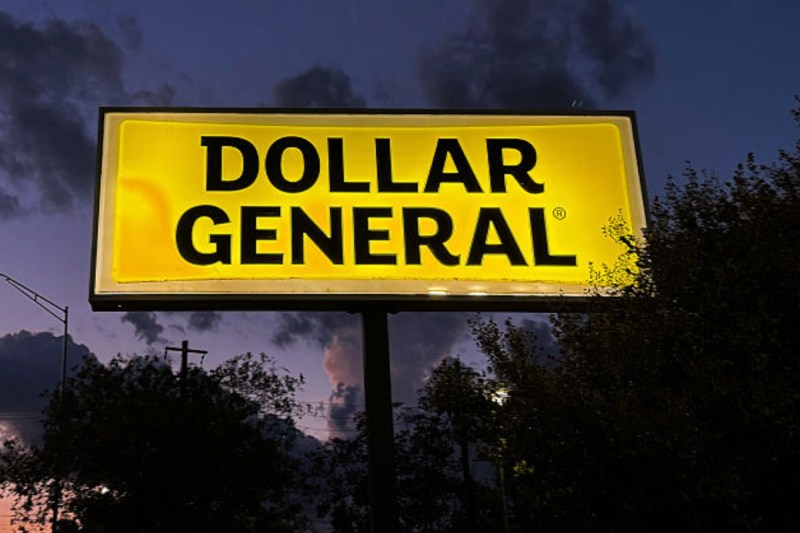 dollar-general-open-on-christmas-day-hours-explained