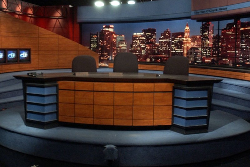 inside-edition-host-exits-after-17-years