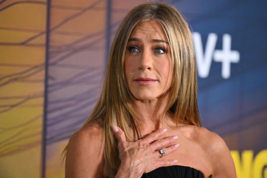 jennifer-anistons-ex-and-his-new-wife-are-expecting-a-child-together