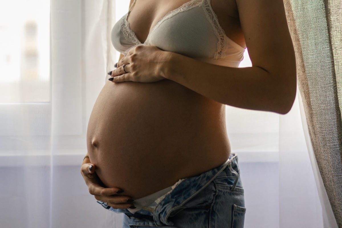 Oscar-Nominated Actress Pregnant, Expecting 1st Child With NFL QB Husband