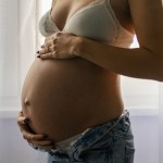 oscar-nominated-actress-pregnant-expecting-1st-child-with-nfl-qb-husband