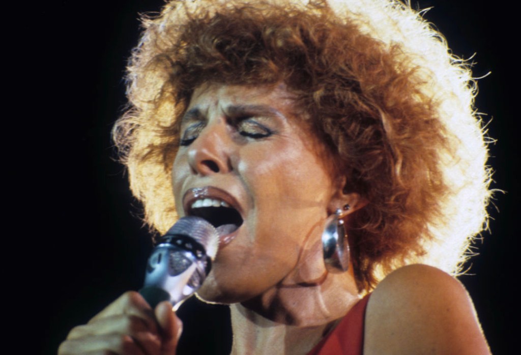 pop-singer-who-sold-55-million-records-dies-of-heart-attack-ornella-vanoni-was-91.