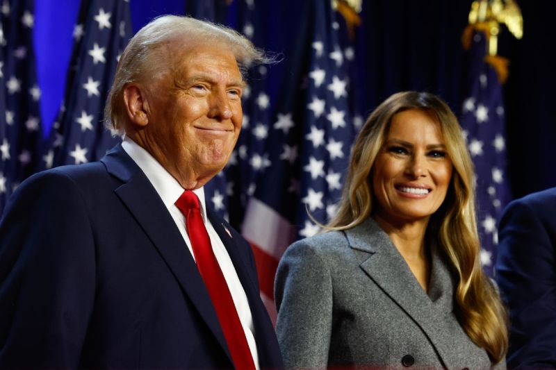 president-donald-trump-and-first-lady-melania-trump-release-2025-christmas-photo