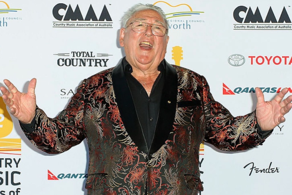 state-funeral-planned-for-late-country-music-legend-rip-to-ted-egan
