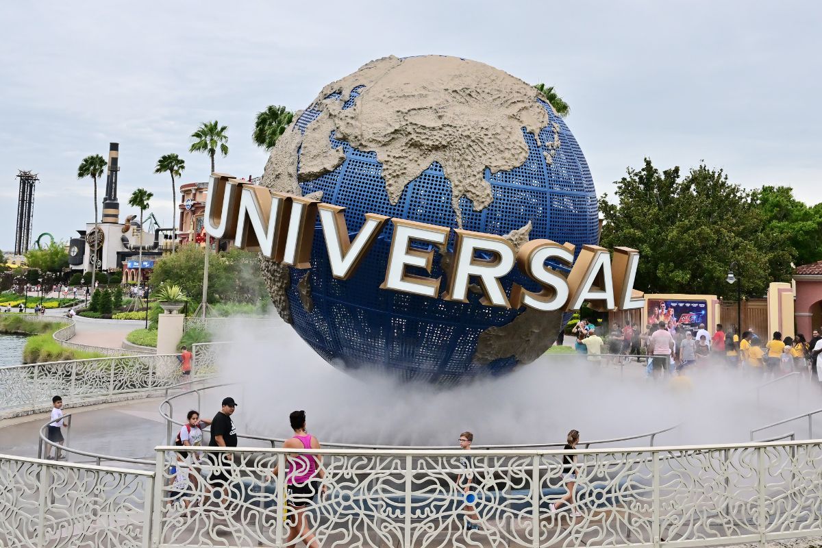 universal-studios-eyes-middle-east-expansion-to-compete-with-disney