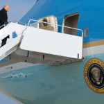 air-force-one-forced-to-turn-around-after-takeoff-due-to-minor-electrical-issue