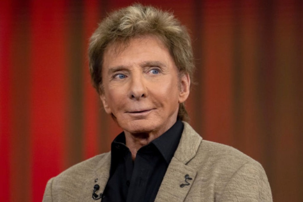 barry-manilow-gives-fans-health-update-following-lung-cancer-diagnosis
