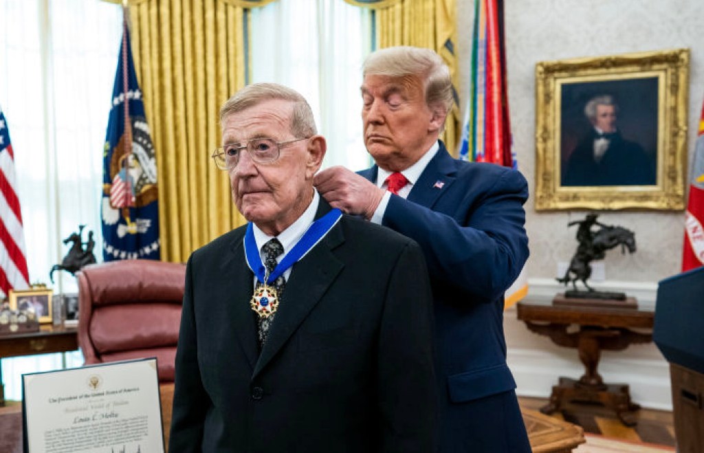 beloved-football-legend-enters-hospice-care-trump