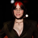 billie-eilish-stuns-in-casual-tank-top-photo-to-kick-off-2026