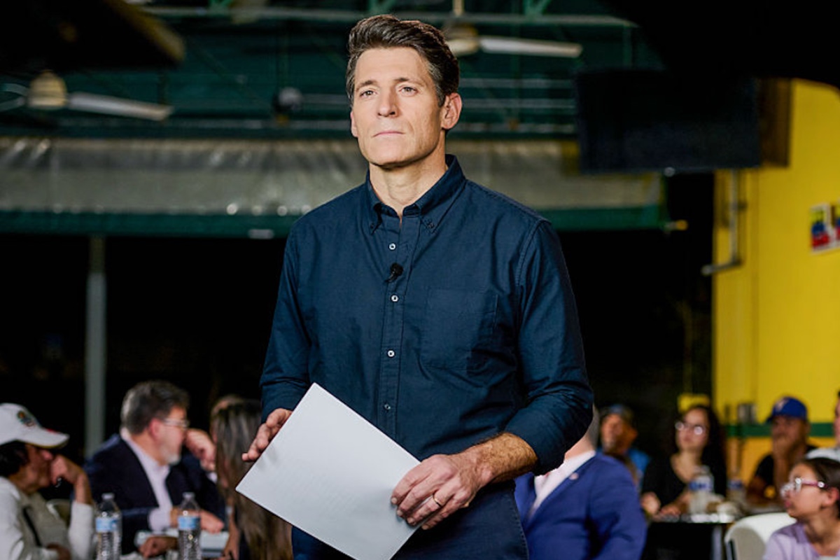 cbs-evening-news-suffers-another-shake-up-following-anchor-tony-dokoupils-rocky-debut