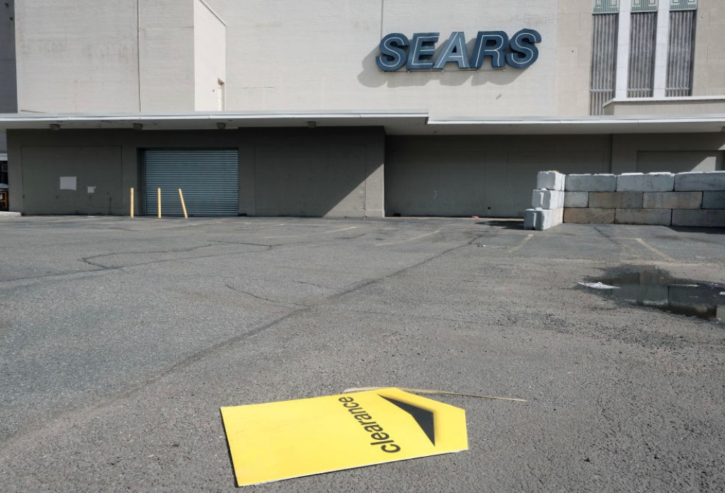 costco-considers-takeover-of-former-sears-location