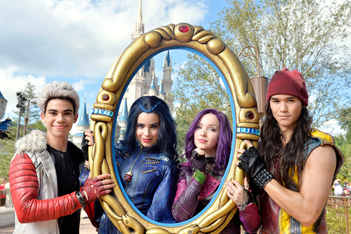 Disney Channel Actress Confirms Engagement to Rockstar