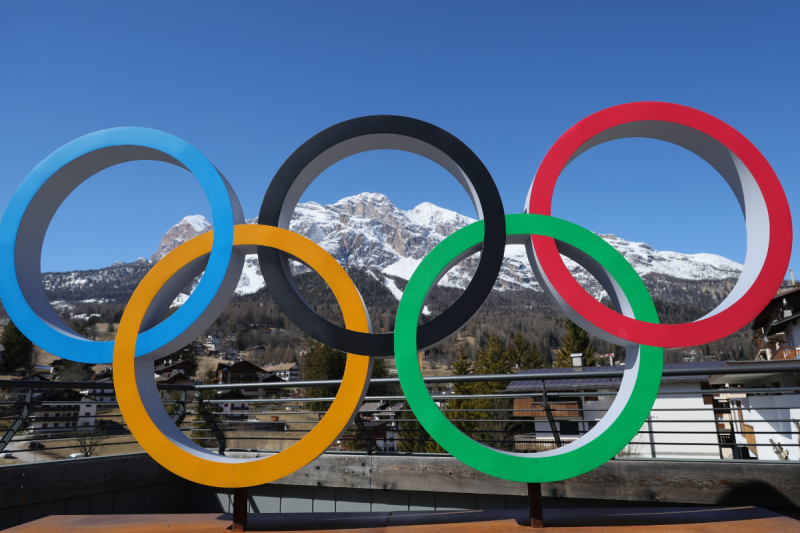 famed-olympian-gives-up-custody-of-daughter-in-divorce