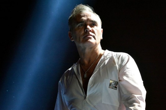 morrissey-falls-ill-cancels-multiple-concerts