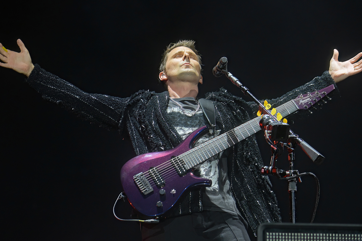 muse-suddenly-calls-off-tour-causing-multiple-music-festivals-to-be-canceled