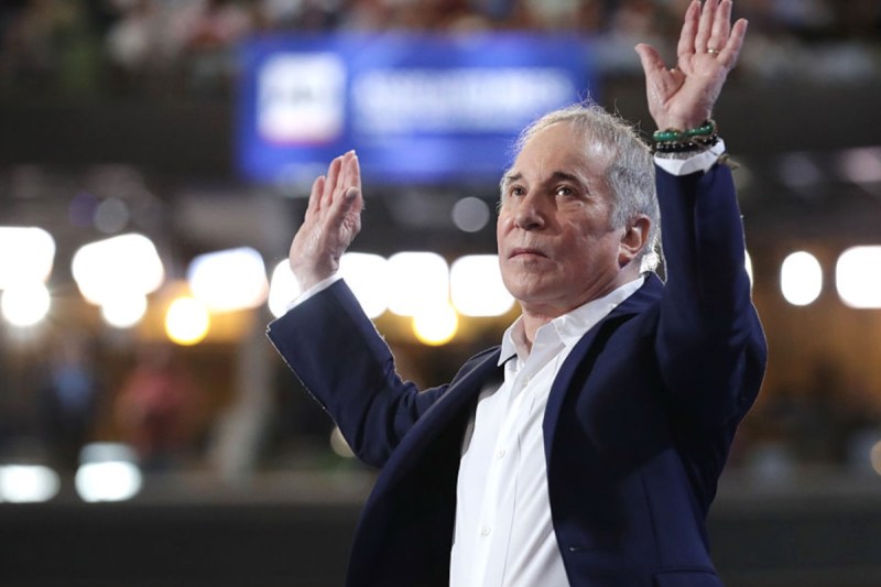 paul-simon-sets-new-tour-dates-after-fans-feared-he-had-retired-for-good