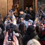 pop-superstars-rumored-to-be-dating-and-fans-are-getting-way-too-upset-about-it