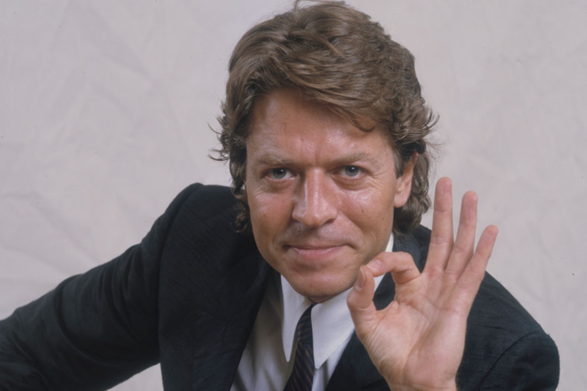 robert-palmers-4-most-popular-music-videos-in-honor-of-what-would-have-been-his-77th-birthday