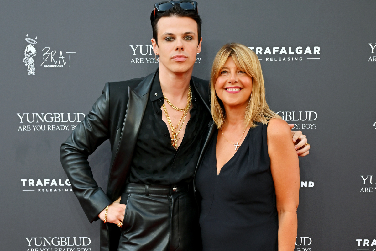 yungblud-shares-his-mothers-reaction-to-raunchy-yacht-photos