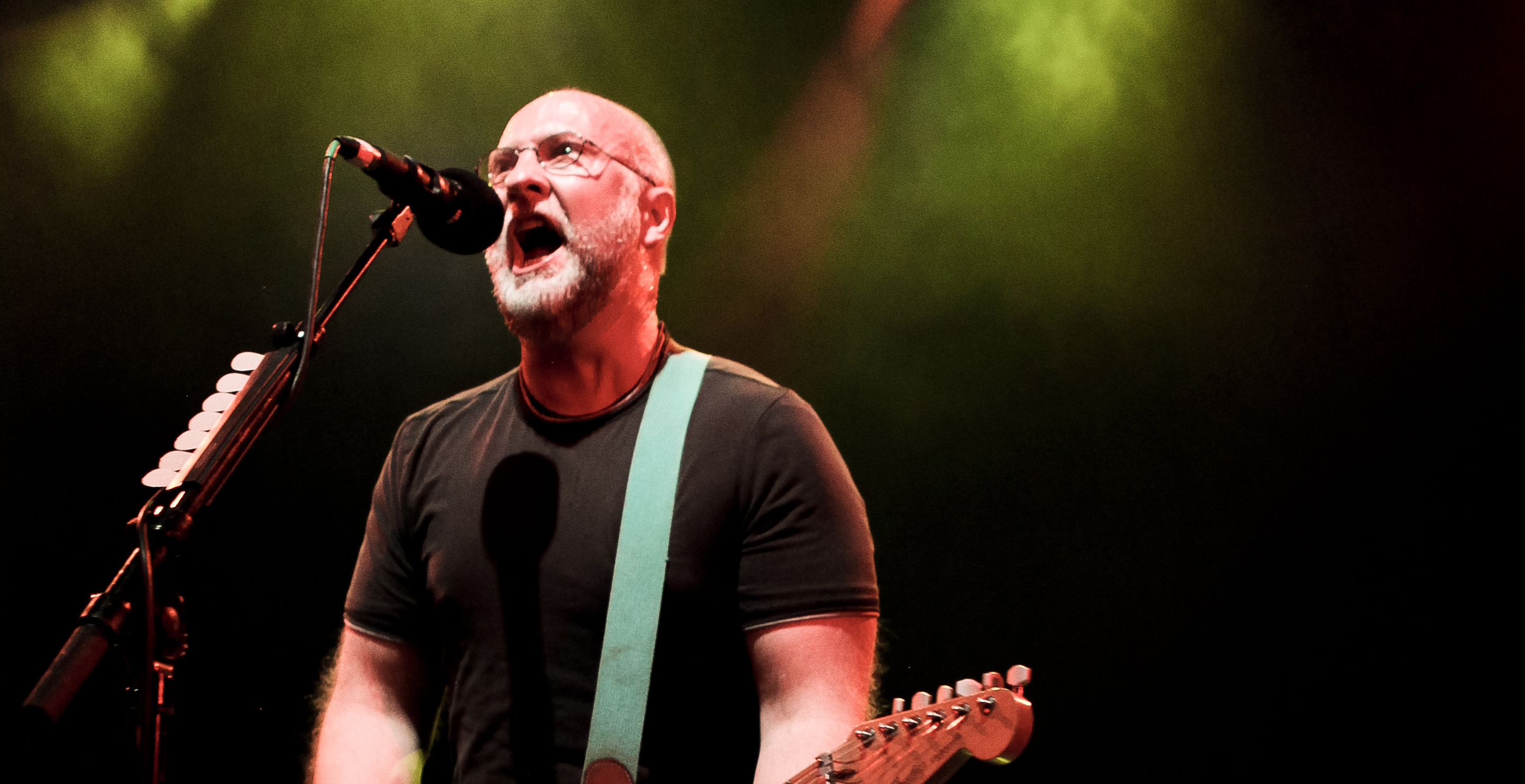 ’90s Rock Band Announces First World Tour in 31 Years