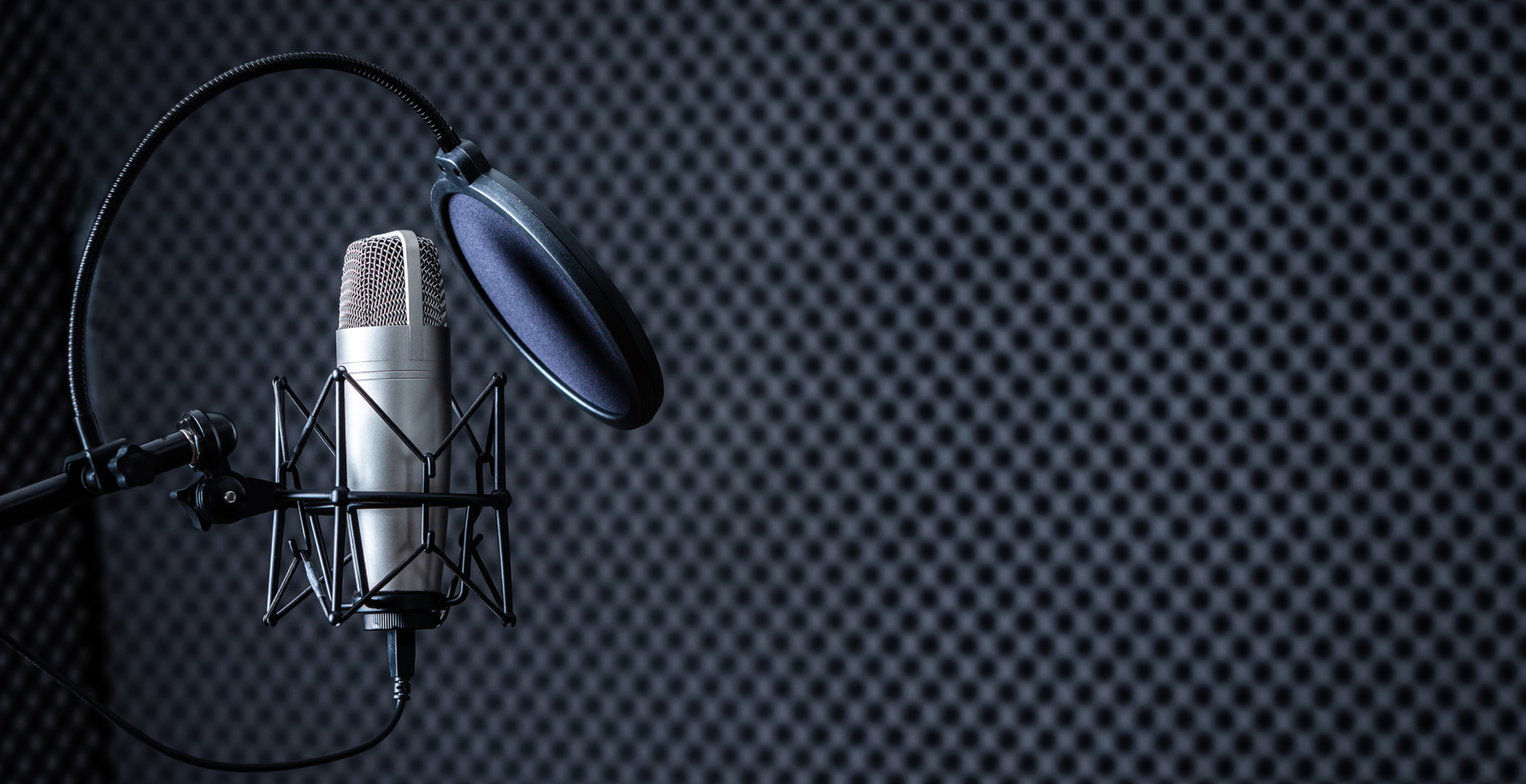 ‘I Truly Apologize’: Country Singer-Songwriter Removes Some of His Songs From Streaming