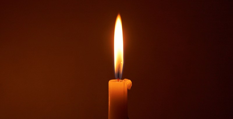 Producer of Hit Millennial Comedy and Horror Movies Died of Stroke and Cancer Complications Brad Luff Was 60