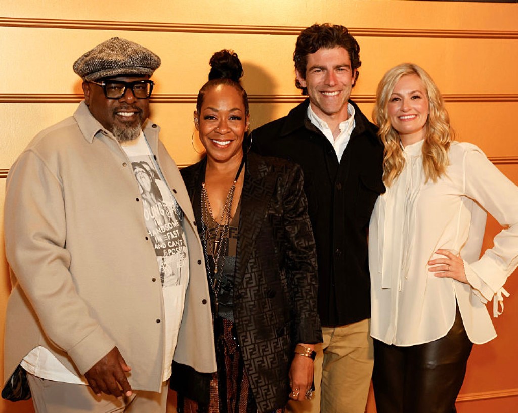 a-popular-sitcom-just-filmed-its-last-episode