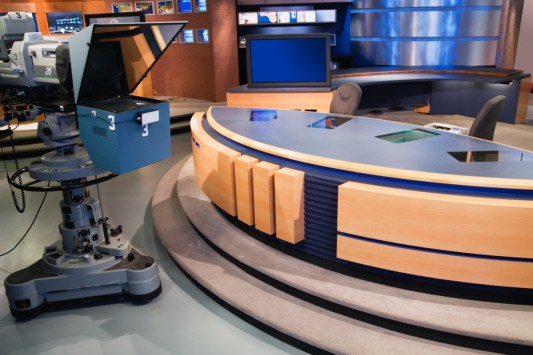 beloved-news-anchor-dies-rip-to-dick-cable