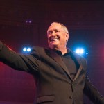 breaking-up-is-hard-to-do-singer-neil-sedaka-dies-at-86