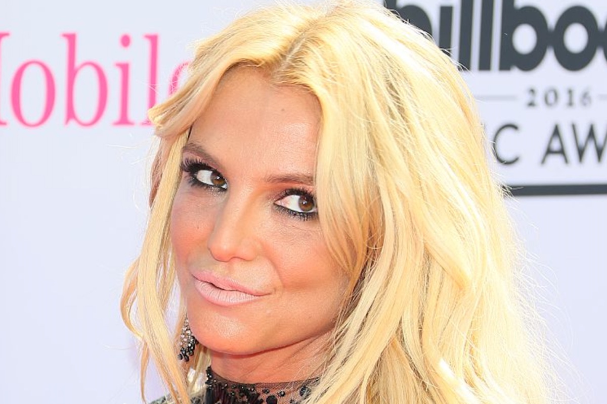 Britney Spears Barely Covers Up in Bold Beach Snapshot