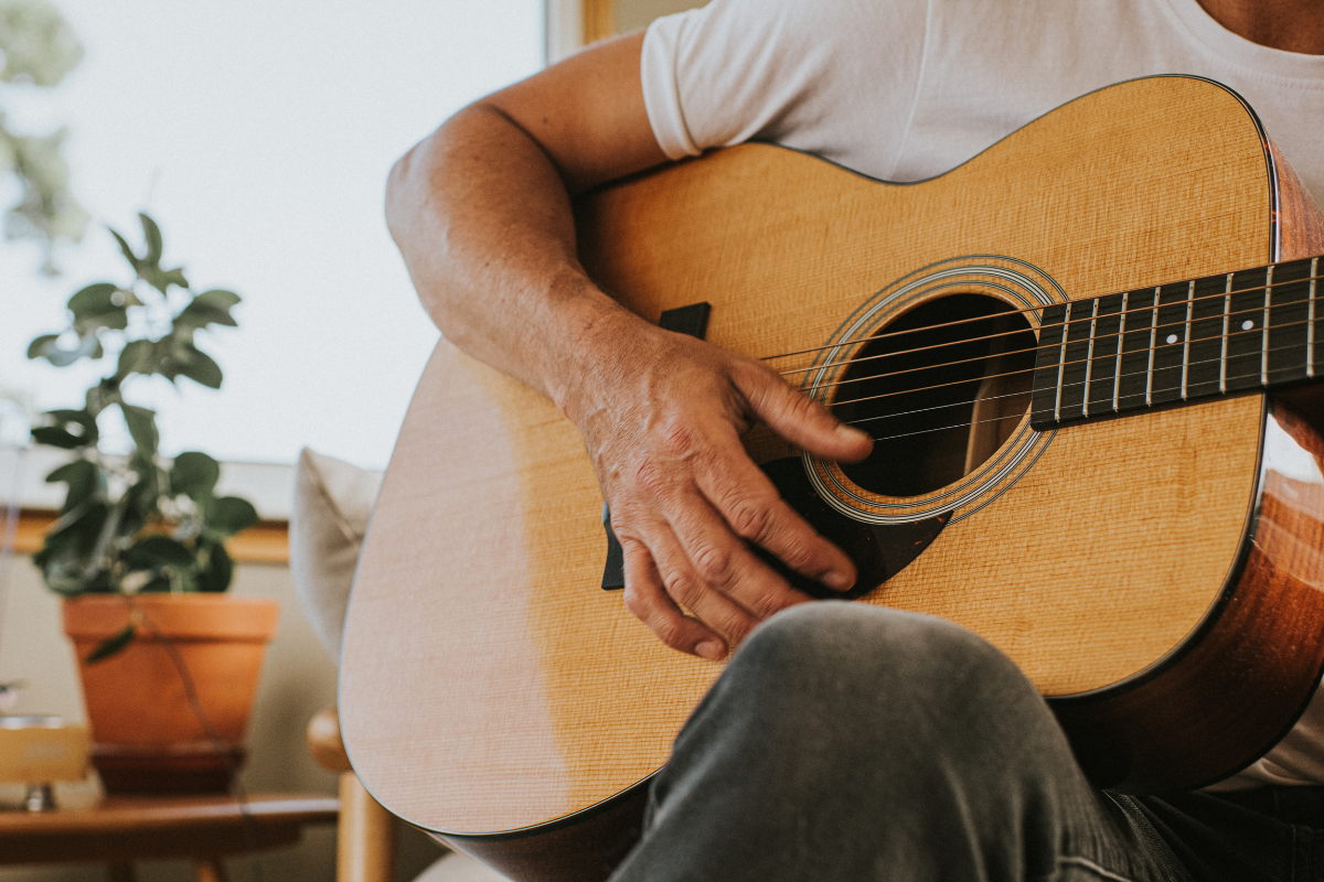 Country Singer and Wife Split, Ending 14-Year Marriage