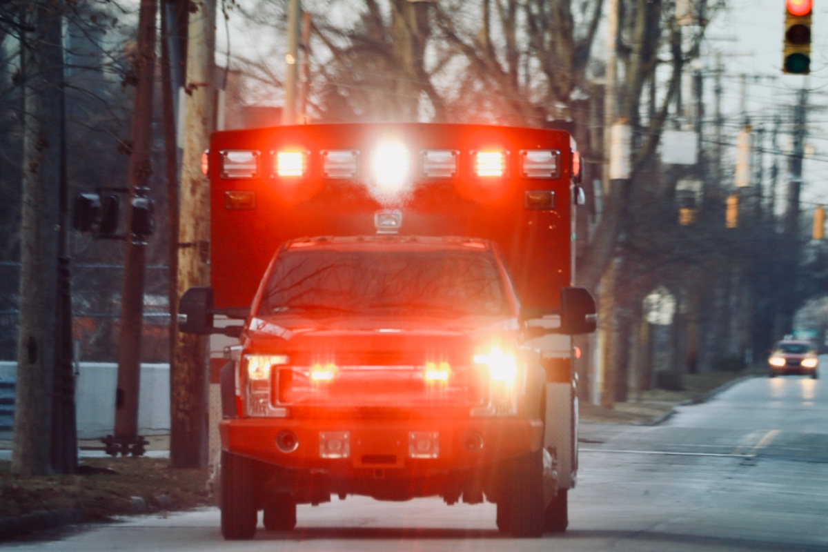 country-singer-hospitalized-for-sepsis