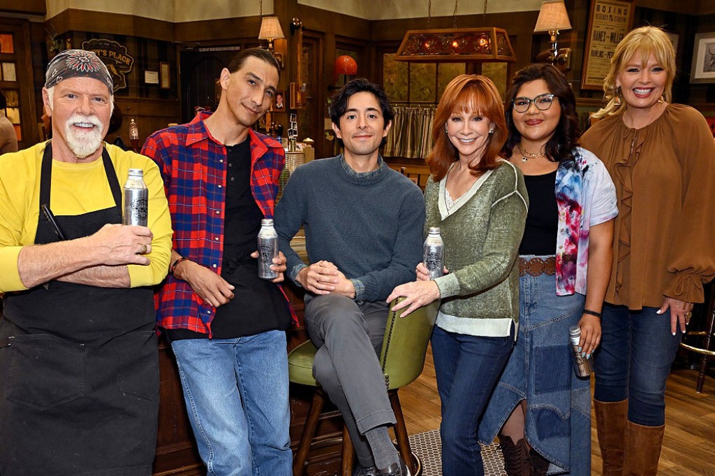 fate-of-reba-mcentires-tv-show-revealed