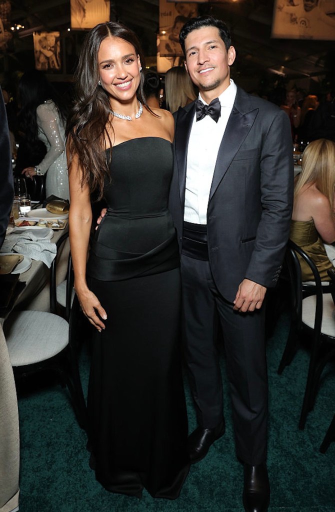 jessica-alba-and-cash-warren-finalize-divorce-with-multimillion-dollar-settlement