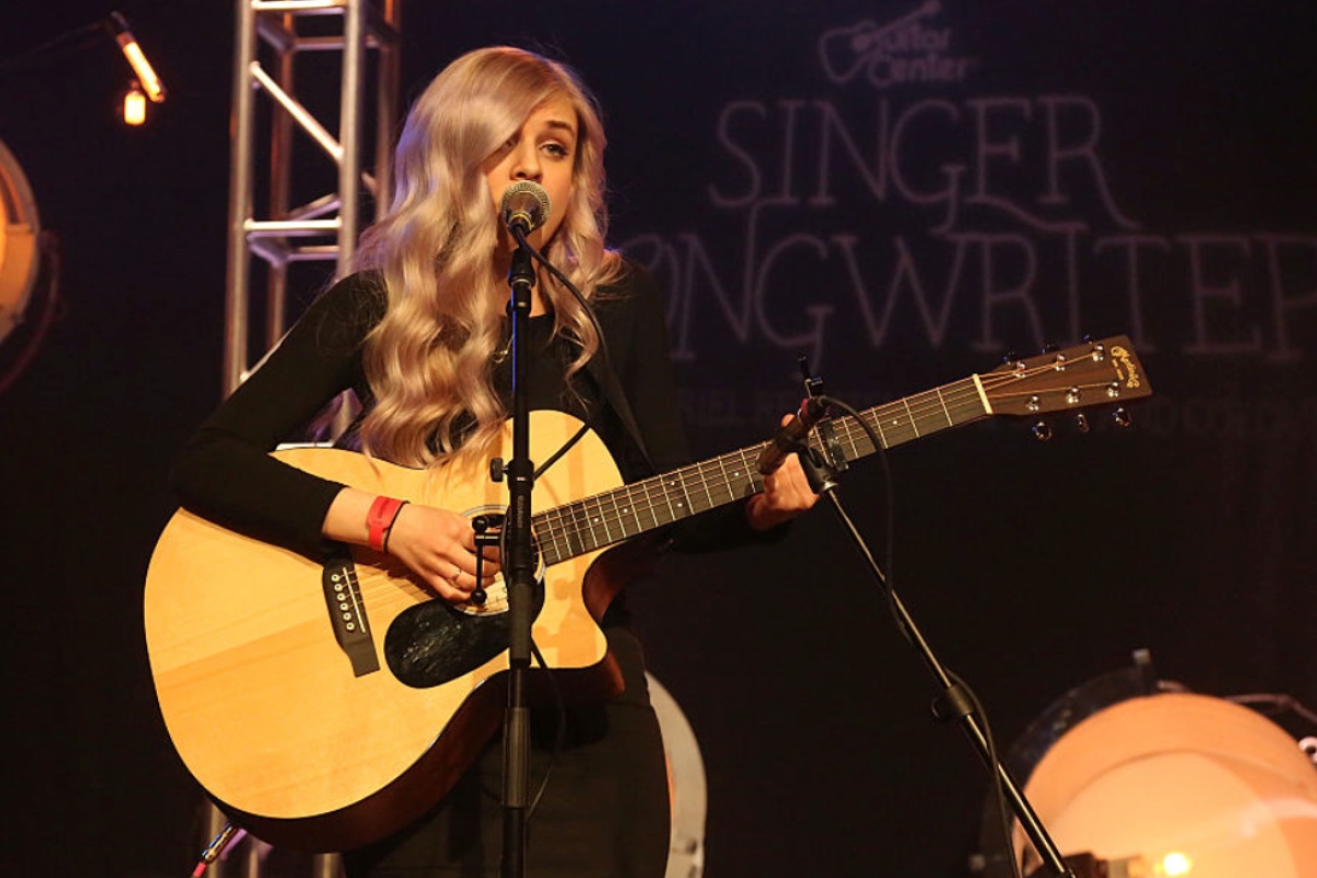 singer-songwriter-tiktoker-reveals-engagement