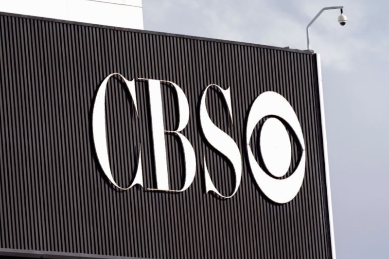 star-of-legendary-cbs-sitcom-reveals-private-battle-with-brain-aneurysm-and-stroke
