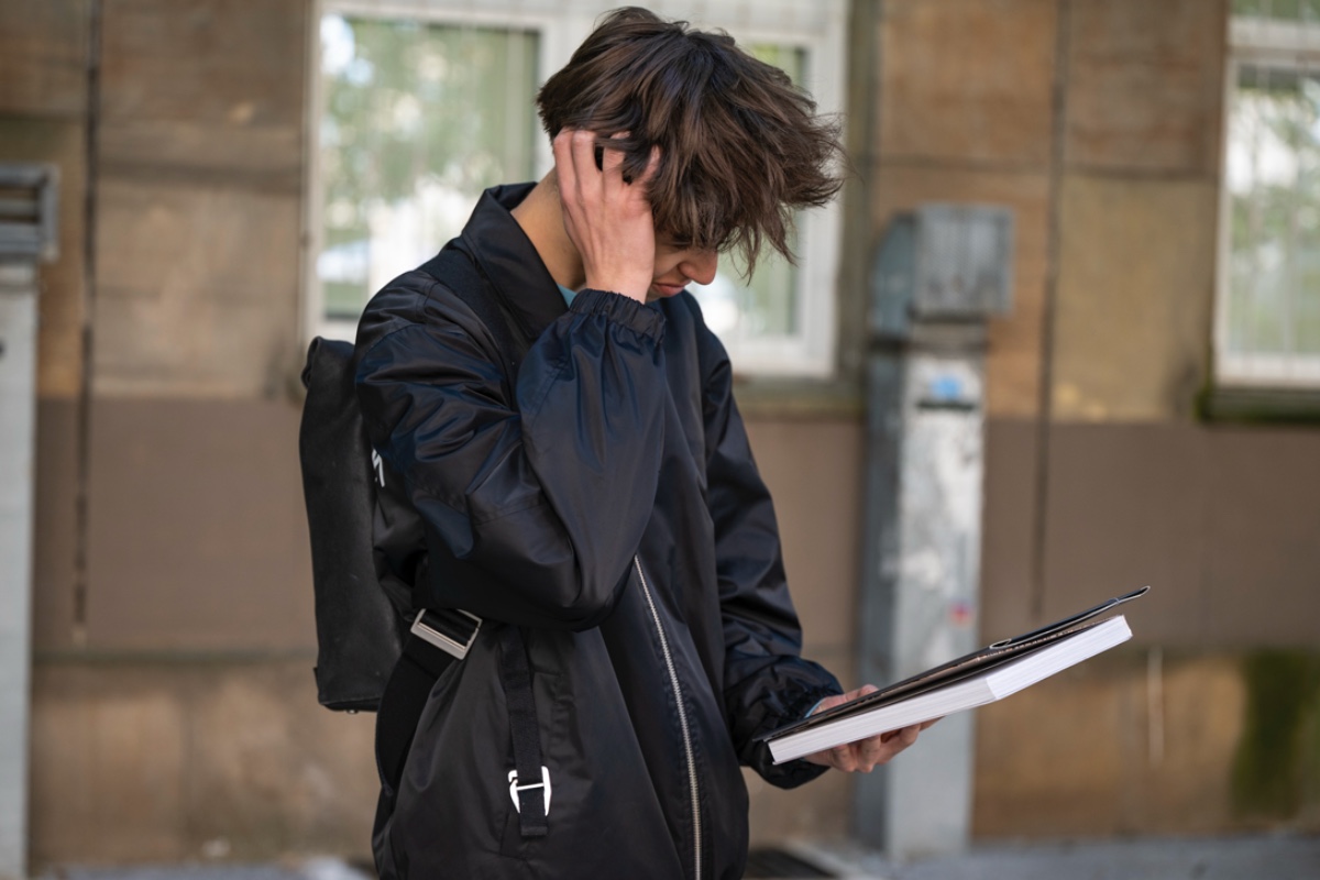 Top Neuroscientist Claims Gen Z Is the First Generation Dumber Than the Last