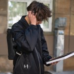 top-neuroscientist-claims-gen-z-is-the-first-generation-dumber-than-the-last