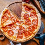 25000-bread-and-pizza-products-recalled-for-possible-metal-fragment-contamination