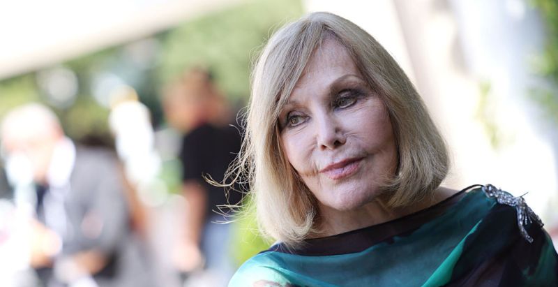 Hollywood Legend Shades Sydney Sweeney