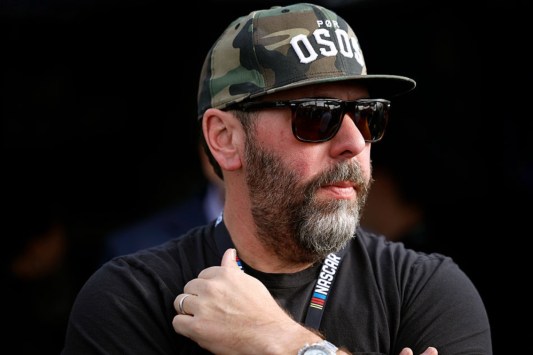 bert-kreischers-tour-bus-destroyed-in-fire